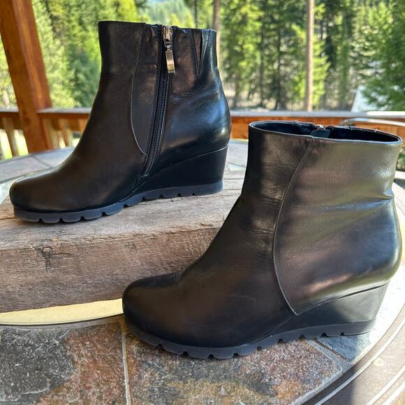Spring Step RAVEL Black Leather Wedge Ankle Boots SZ 38 SOFT Lined Comfort Shoe - Picture 2 of 12
